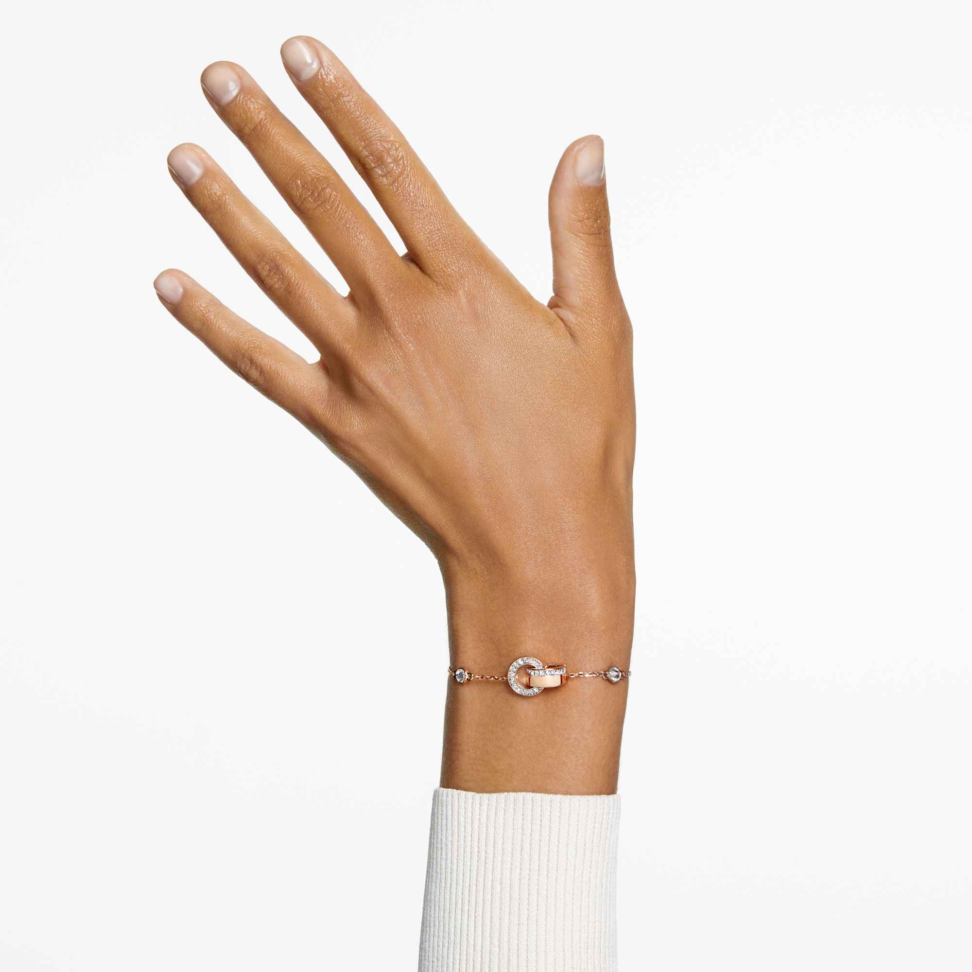 dextera-bracelet-interlocking-loop-white-18k-rose-gold-finish-swarovski-5636498