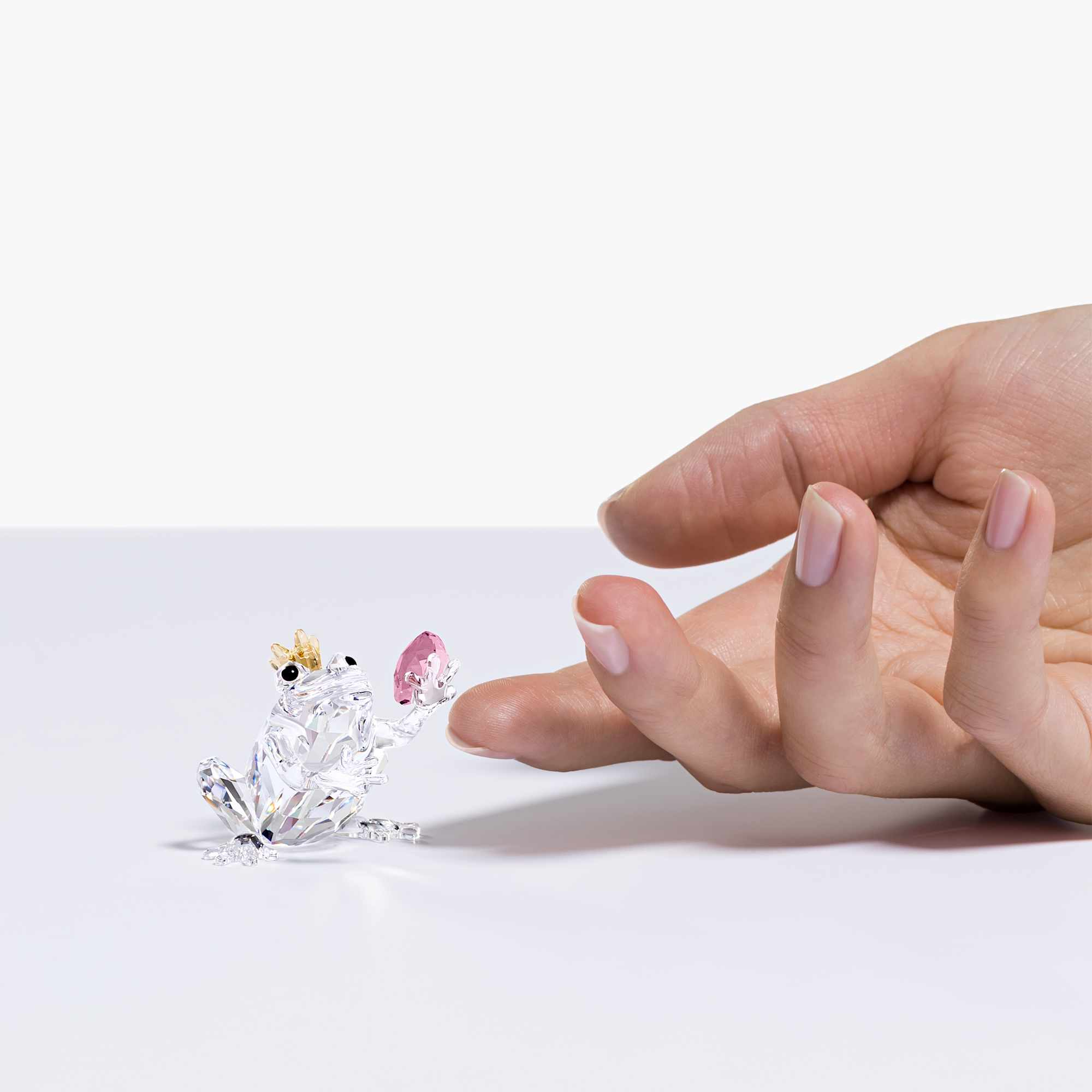 frog-prince-swarovski-5715079