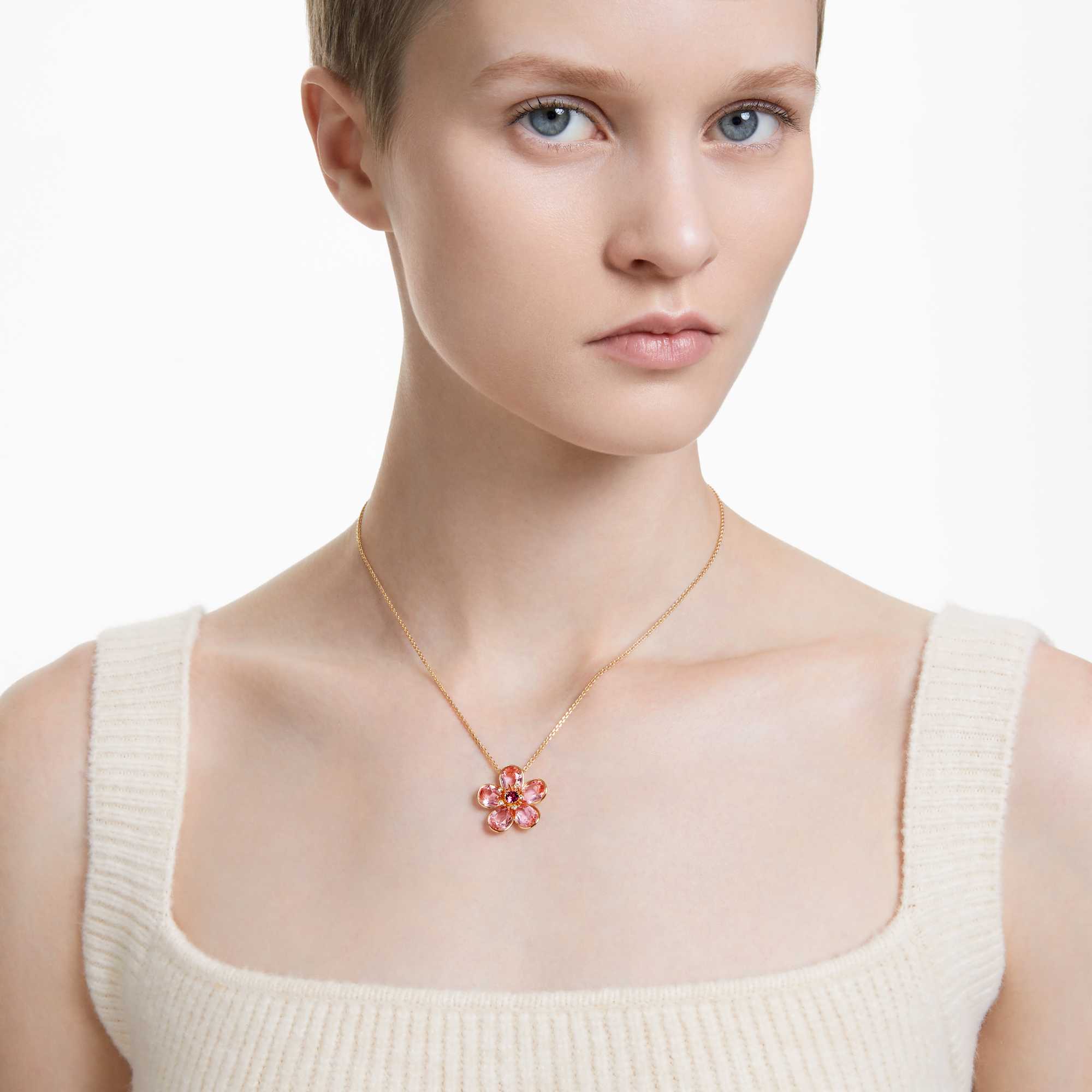 idyllia-pendant-flower-small-pink-18k-gold-finish-swarovski-5657875