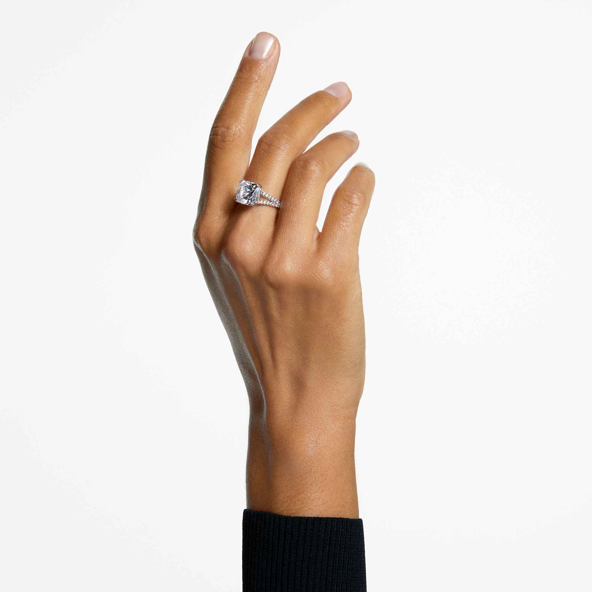 stilla-cocktail-ring-square-cut-pavC3A9-white-rhodium-plated-swarovski-5709901