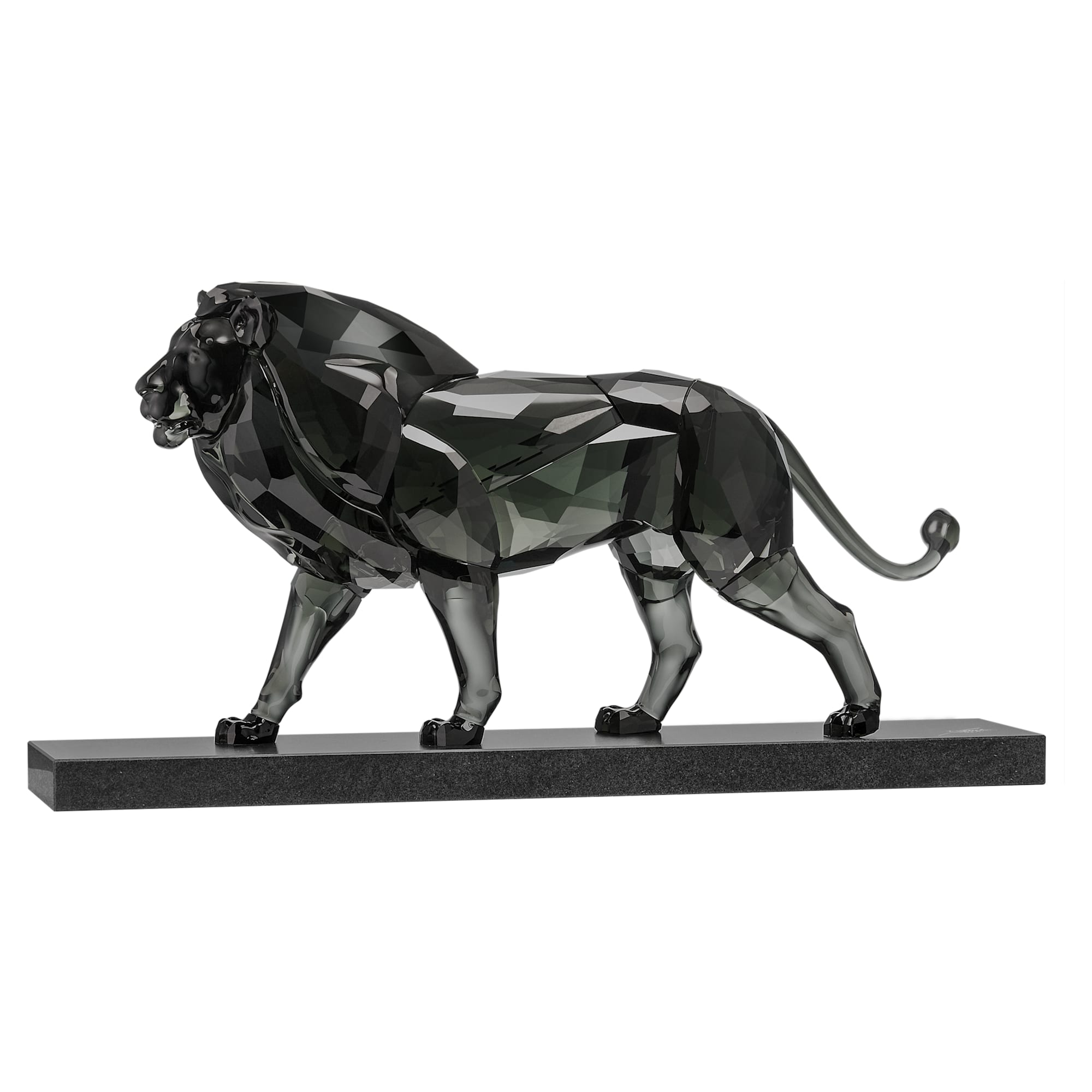 the-lion-swarovski-5526677