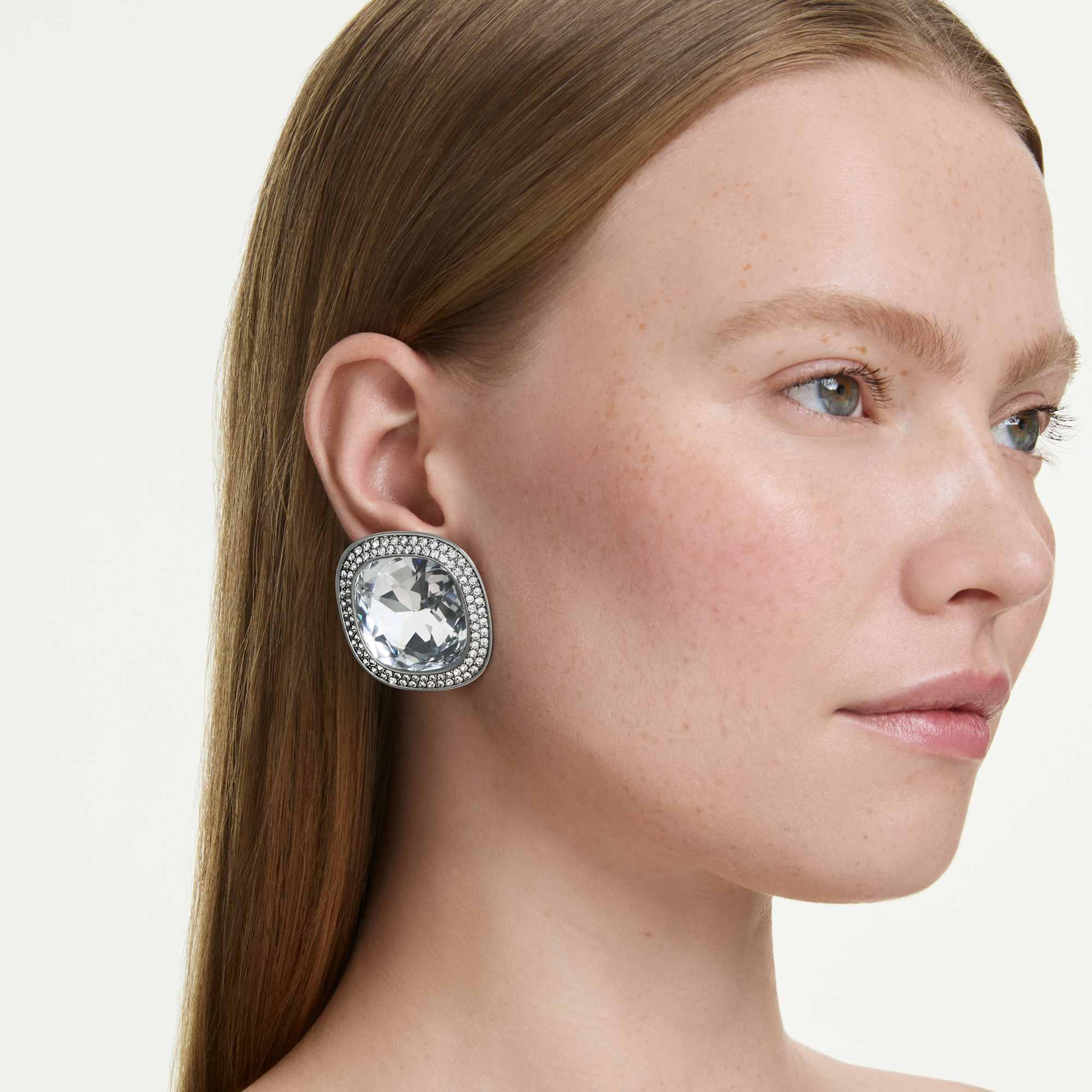una-angelic-clip-earrings-cushion-cut-white-ruthenium-plated-swarovski-5751325